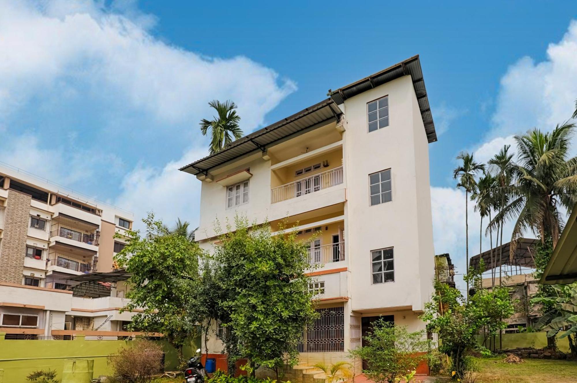 Green Vista Homestay Guwahati Esterno foto